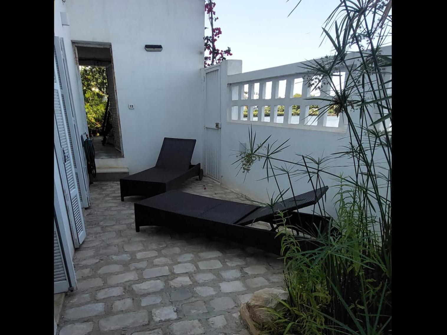 "L'Abri Cotier" Appartement 3 Chambres Haut Standing Port Punique Carthage Douar ech Chott Exteriör bild